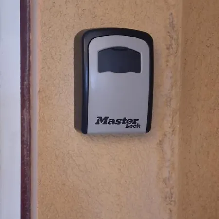 דירה A ! נרבון